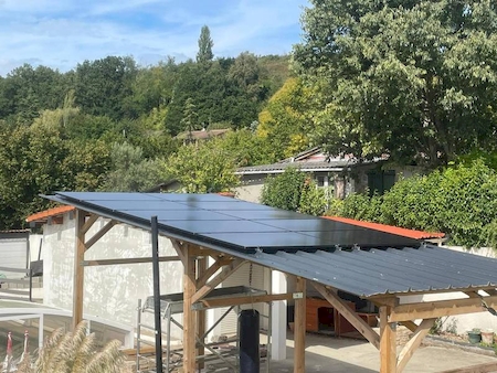 Notre zone d'activité pour ce service Installation de panneaux photovoltaïques avec intégration au bâti et batterie physique Huawei pour autonomie énergétique complète